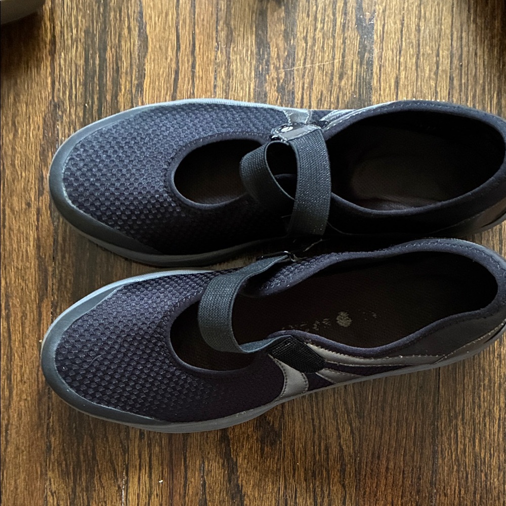 Black Mary Jane Style Shoes